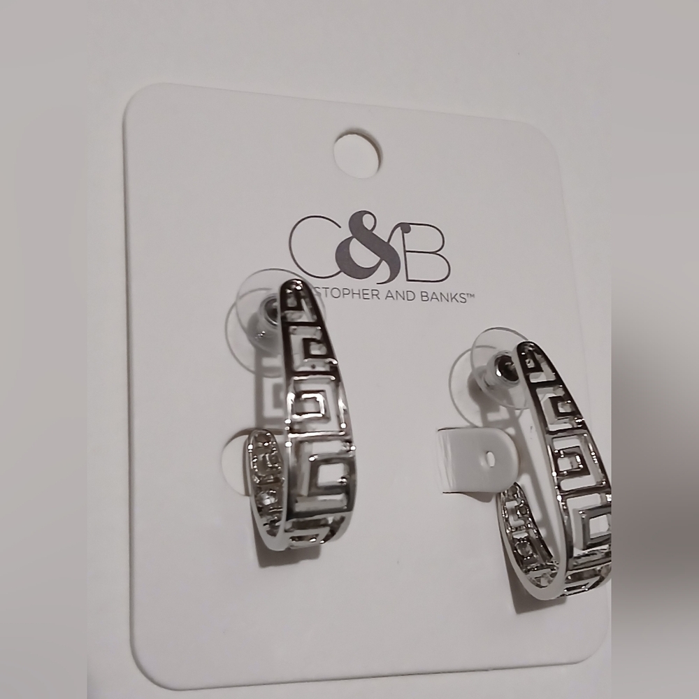 1" Christopher & Banks Silver Tone Cut Out Open  Hoops Earrings A44
